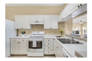 512 ARBOR LAKES CIRCLE, SANFORD, FL 32771 Sold 10/24/23