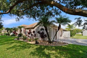 10639 SPRING BUCK TRAIL, ORLANDO, FL 32825 Sold 10/05/23