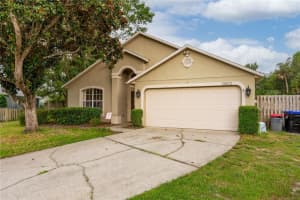 13802 EAGLERIDGE COURT, ORLANDO, FL 32826 Sold 10/19/23