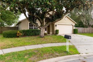13802 EAGLERIDGE COURT, ORLANDO, FL 32826 Sold 10/19/23