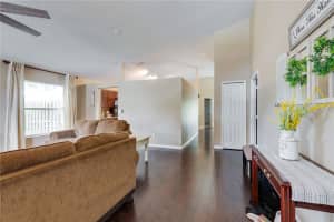 13802 EAGLERIDGE COURT, ORLANDO, FL 32826 Sold 10/19/23