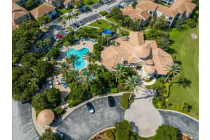 7210 WESTPOINTE BOULEVARD, ORLANDO, FL 32835 Sold 12/07/23