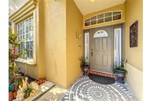 212 HANGING MOSS DRIVE, OVIEDO, FL 32765 Sold 10/11/23