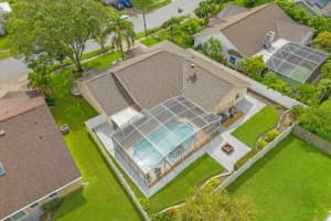 3714 RUNNING DEER DRIVE, ORLANDO, FL 32829 Sold 09/18/23