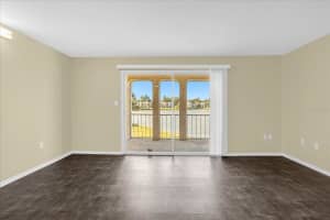 536 ORANGE DRIVE, ALTAMONTE SPRINGS, FL 32701 Sold 10/03/23