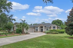2015 WHITFIELD LANE, ORLANDO, FL 32835 Sold 10/12/23