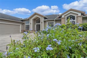 2015 WHITFIELD LANE, ORLANDO, FL 32835 Sold 10/12/23