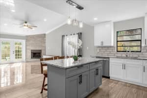 3231 BURLINGTON DRIVE, ORLANDO, FL 32837 Sold 01/16/24