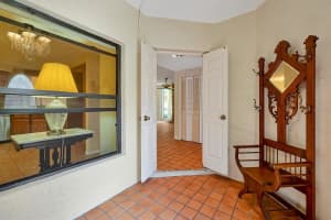 1261 LAKE WILLISARA CIRCLE, ORLANDO, FL 32806 Sold 10/02/23