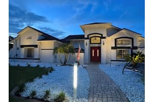 6637 CRISTINA MARIE DRIVE, ORLANDO, FL 32835 Sold 10/11/23