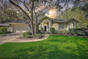 2861 LEXINGTON COURT, OVIEDO, FL 32765 Sold 10/18/23