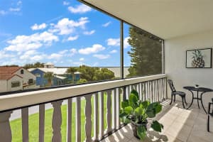 601 MCDONALD STREET, MOUNT DORA, FL 32757 Sold 12/29/23