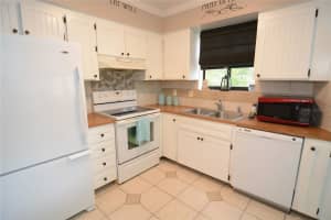 1716 FOXHALL CIRCLE, KISSIMMEE, FL 34741 Sold 02/16/24