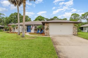 2279 WOODLAWN CIRCLE, MELBOURNE, FL 32934 Sold 10/20/23
