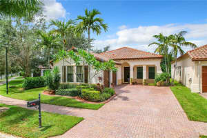 3982 85TH AVENUE, PEMBROKE PINES, FL 33024 Sold 02/27/24