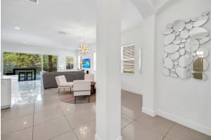 1437 FAIRVIEW CIRCLE, KISSIMMEE, FL 34747 Sold 09/23/24
