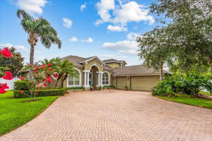 542 DUFF DR, WINTER GARDEN, FL 34787 Sold 01/22/24