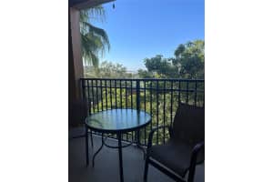 12527 FLORIDAYS RESORT DRIVE, ORLANDO, FL 32821 Sold 10/26/23