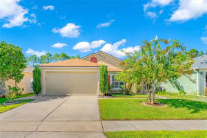 1018 CRYSTAL BAY LANE, ORLANDO, FL 32828 Sold 10/23/23