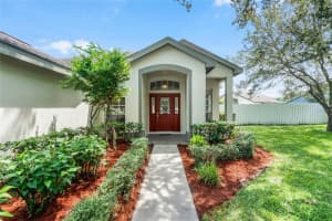 171 LANSBROOK COURT, OCOEE, FL 34761 Sold 10/06/23