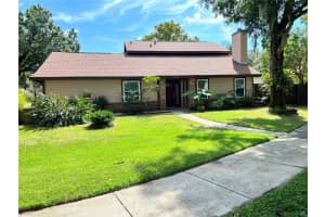 3145 CHATSWORTH LANE, ORLANDO, FL 32812 Sold 11/13/23