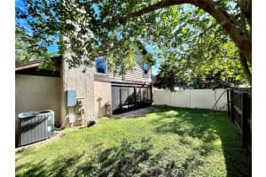 3145 CHATSWORTH LANE, ORLANDO, FL 32812 Sold 11/13/23