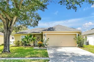 4236 NEWTONHALL DRIVE, ORLANDO, FL 32826 Sold 11/13/23