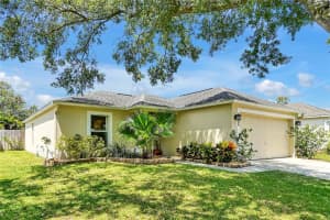 4236 NEWTONHALL DRIVE, ORLANDO, FL 32826 Sold 11/13/23