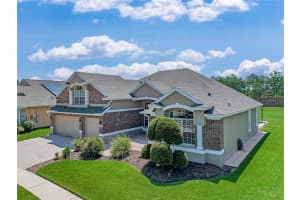 2903 SUMMER SWAN DRIVE, ORLANDO, FL 32825 Sold 10/30/23