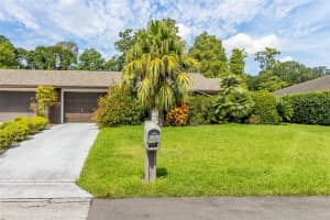 27 HUNTLEY COURT, HAINES CITY, FL 33844 Sold 10/26/23