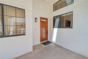 546 VIA FONTANA DRIVE, ALTAMONTE SPRINGS, FL 32714 Sold 10/05/23