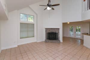 2894 DONALDSON DRIVE, ORLANDO, FL 32812 Sold 10/06/23