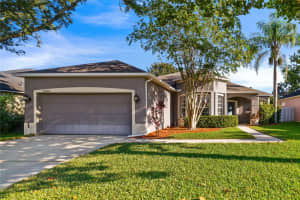2600 BARNSWALLOW LANE, OVIEDO, FL 32765 Sold 10/10/23