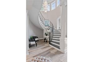 5084 ISLEWORTH COUNTRY CLUB DRIVE, WINDERMERE, FL 34786 Sold 05/21/24