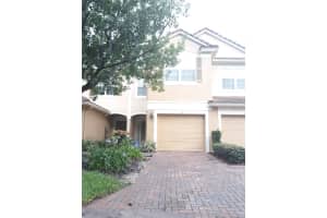 6382 DAYSBROOK DRIVE, ORLANDO, FL 32835 Sold 04/03/24
