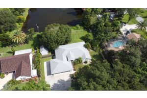 330 MOCKINGBIRD LANE, MERRITT ISLAND, FL 32953 Sold 12/06/23
