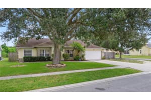 2203 BRIDGEWOOD TRAIL, ORLANDO, FL 32818 Sold 10/20/23