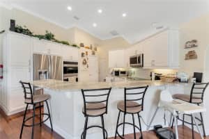 8107 BELSHIRE DRIVE, ORLANDO, FL 32835 Sold 02/19/24