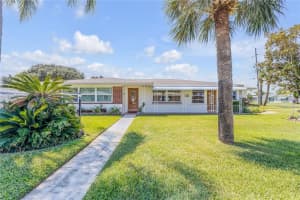 200 SALUDO STREET, NEW SMYRNA BEACH, FL 32169 Sold 12/15/23