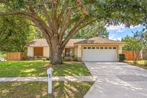 7806 KENSINGHAM COURT, ORLANDO, FL 32835 Sold 11/08/23