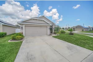 421 BUCHANNAN DRIVE, DAVENPORT, FL 33837 Sold 02/09/24
