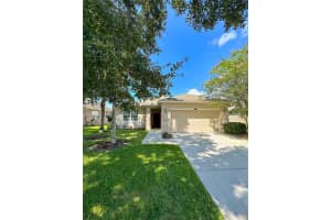 5104 TEMPIC DRIVE, MOUNT DORA, FL 32757 Sold 12/29/23