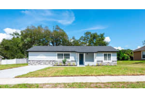 5349 BROKEN PINE CIRCLE, ORLANDO, FL 32818 Sold 05/15/24