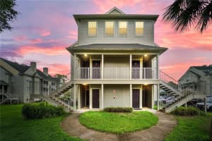 6136 WESTGATE DRIVE, ORLANDO, FL 32835 Sold 10/20/23