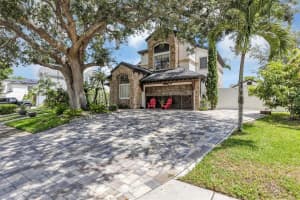 1260 SHELTER ROCK ROAD, ORLANDO, FL 32835 Sold 01/02/24