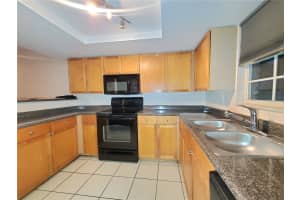 220 LEWFIELD CIRCLE, WINTER PARK, FL 32792 Sold 02/09/24