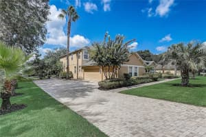 2911 CEDAR CREST DRIVE, APOPKA, FL 32712 Sold 11/09/23