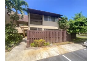 865 VILLAGE DRIVE, ST PETERSBURG, FL 33716 Sold 10/27/23