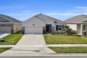 1711 CHATSWORTH CIRCLE, SAINT CLOUD, FL 34771 Sold 12/18/23
