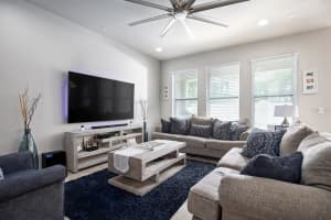 2856 GIPPER CIRCLE, SANFORD, FL 32773 Sold 10/31/23